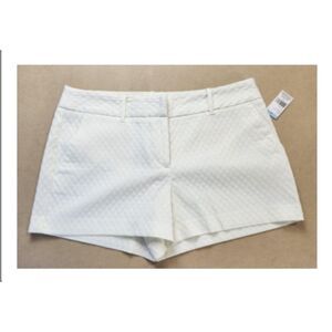 Metaphor Women's shorts size 10 Mid Rise Cream Color Jacquard NWT